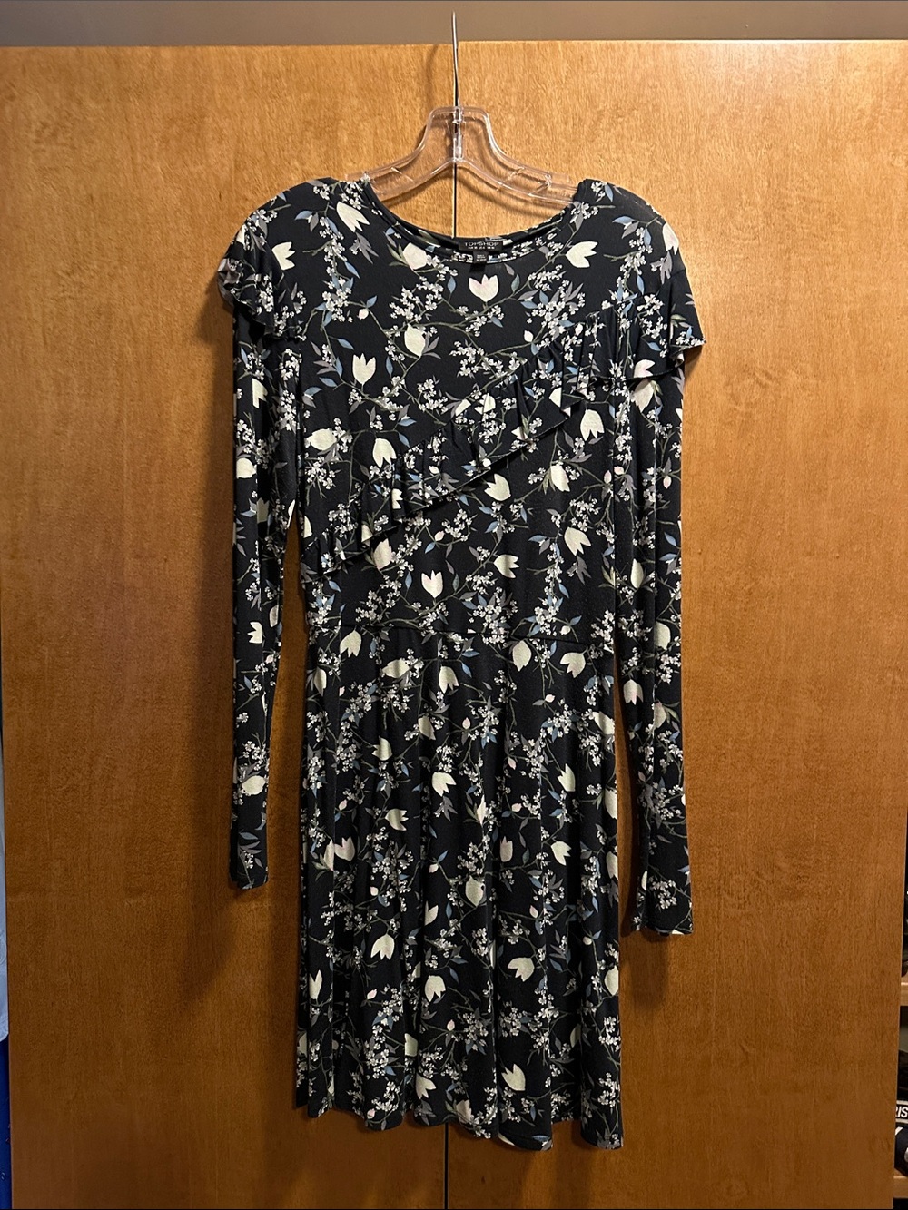 TopShop Flower Print Long Sleeve Ruffle Dress size 6